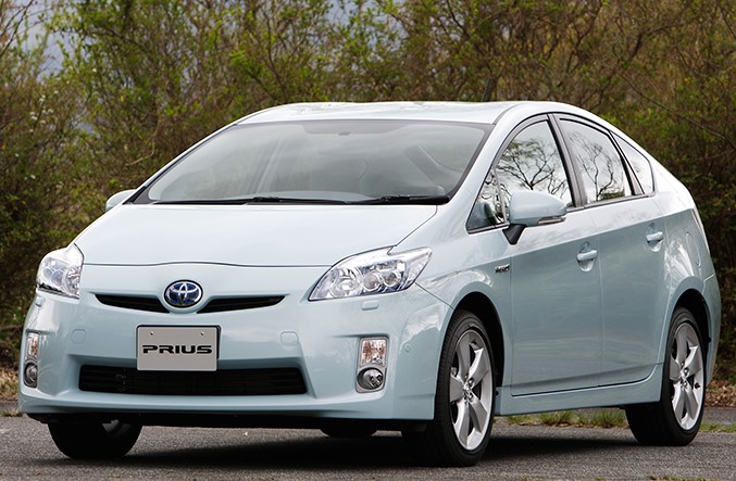 30系プリウス