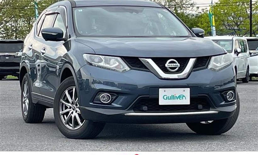 日産エクストレイルT32初期（2013年式・ブルー）の外装