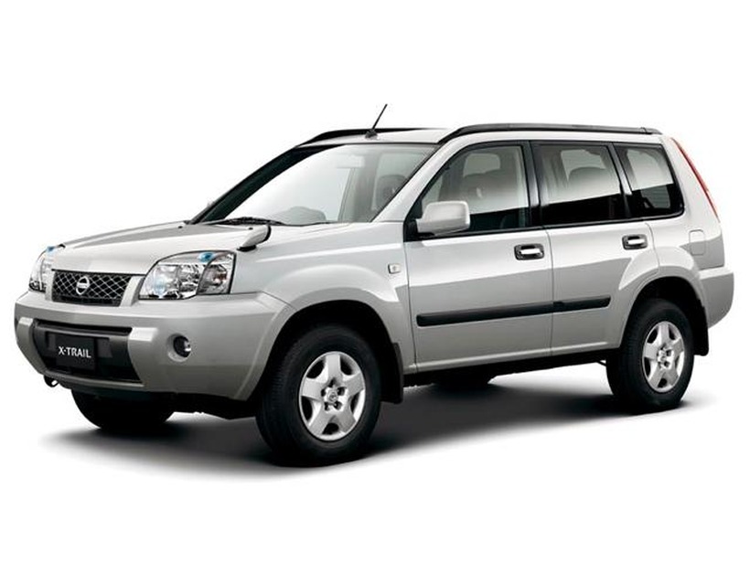 日産エクストレイル初代T30（2000-2007年）の外装