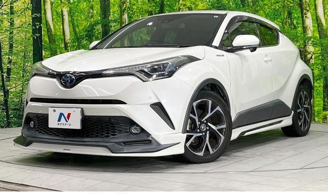 C-HR 7年落ち(2019年式・初代10系後期