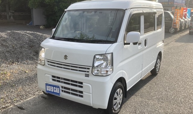 エブリイ バン3年落ち(2023年式・DA17V・PC ハイルーフ・ホワイト