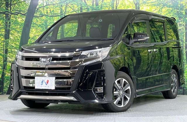 トヨタ ノア 3代目80系後期 Si“W×B”II(エアロ・ブラック)の外観